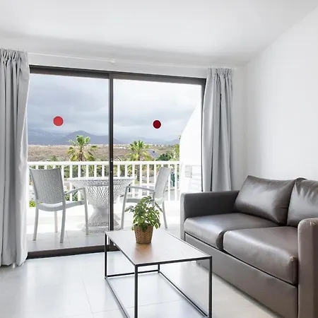 Apartment The Club - - Dining - Events *