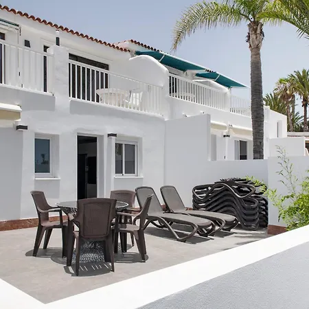 The Club - - Dining - Events Apartment