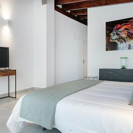 The Club - - Dining - Events Apartment