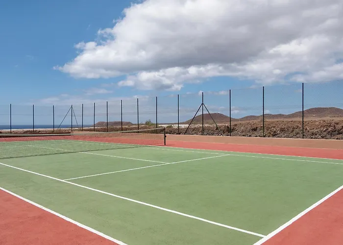 The Club - - Dining - Events * Сан Мигель